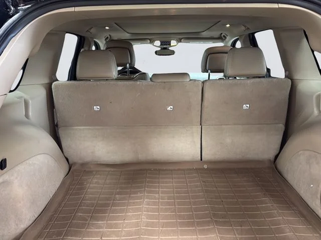 Used 2017 Black Jeep Overland image 22