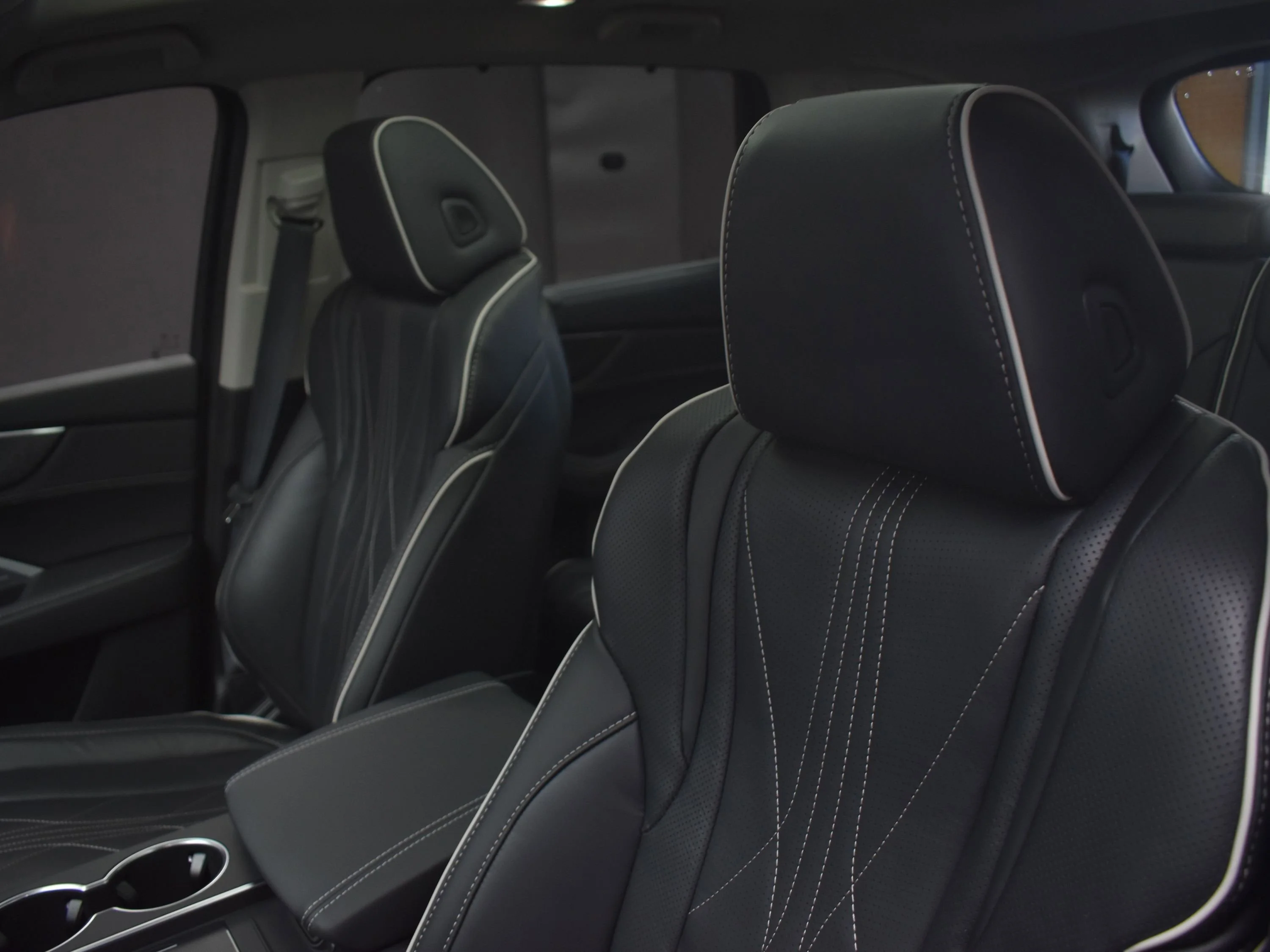 New 2026 Black Acura w/Advance Package image 18