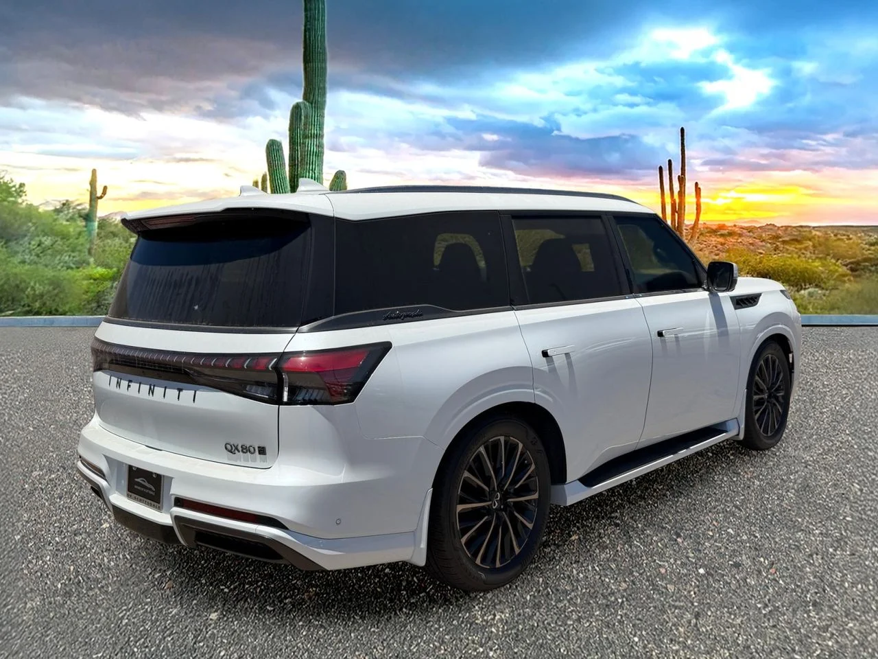 New 2027 RADIANT WHITE INFINITI Autograph 4WD image 4