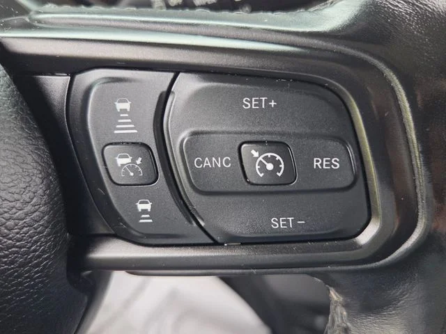 Used 2020 Gray Jeep Unlimited Sport image 23