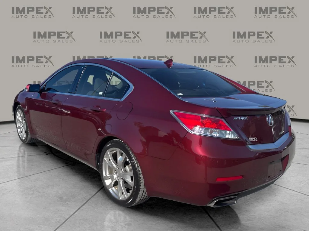 Used 2012  Acura SH-AWD image 3
