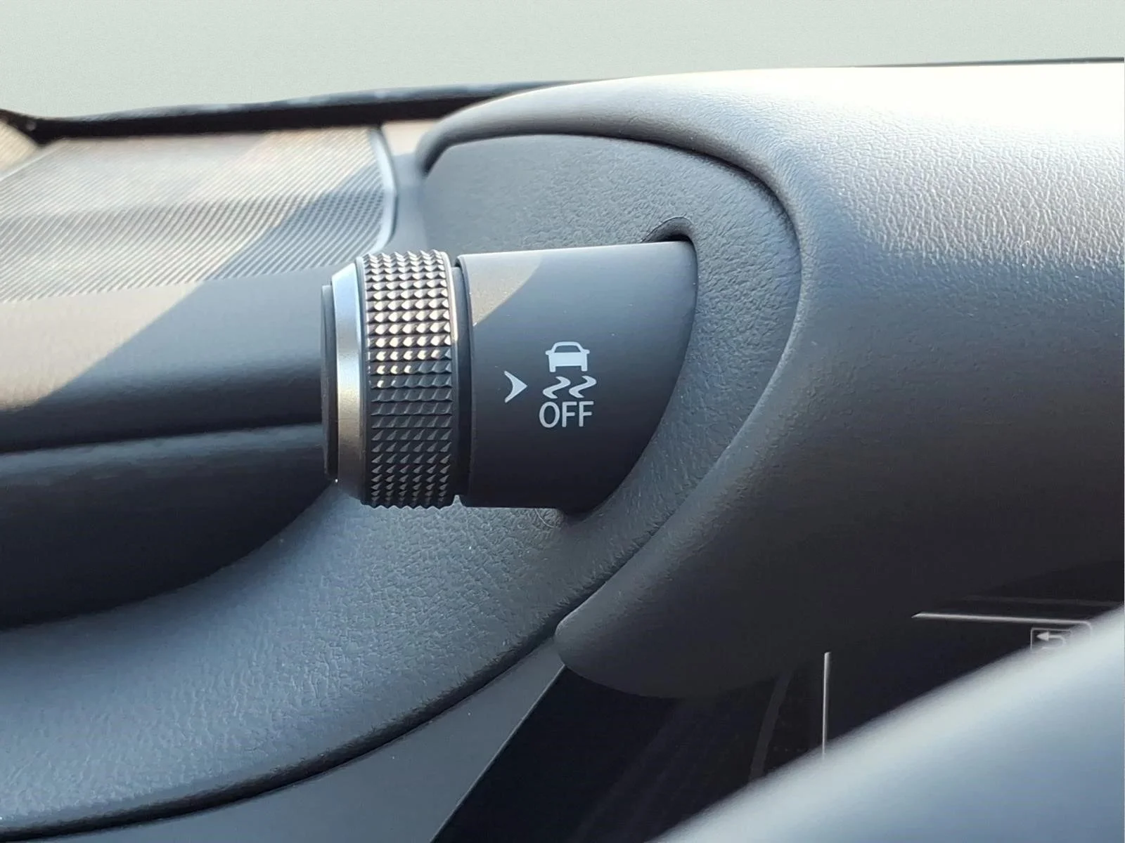 Used 2023 Black Lexus 250 image 18