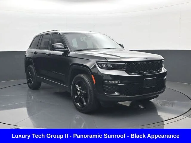 Used 2025 Black Jeep Limited image 4