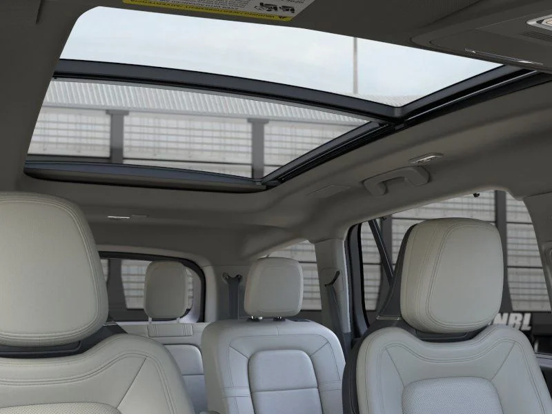 New 2026 Infinite Black Metallic Clearcoat Lincoln Reserve® image 23