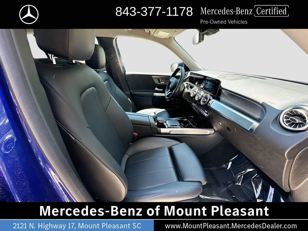 Used 2021 Blue Mercedes-Benz GLB 250 image 28