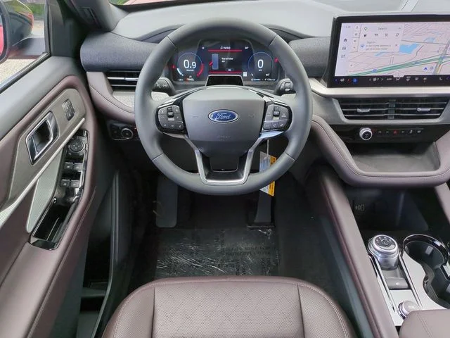 New 2026 Rapid Red Metallic Tinted Clearcoat Ford Platinum™ image 16