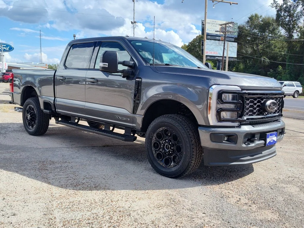 New 2026 Carbonized Gray Metallic Ford F-250® XLT image 5