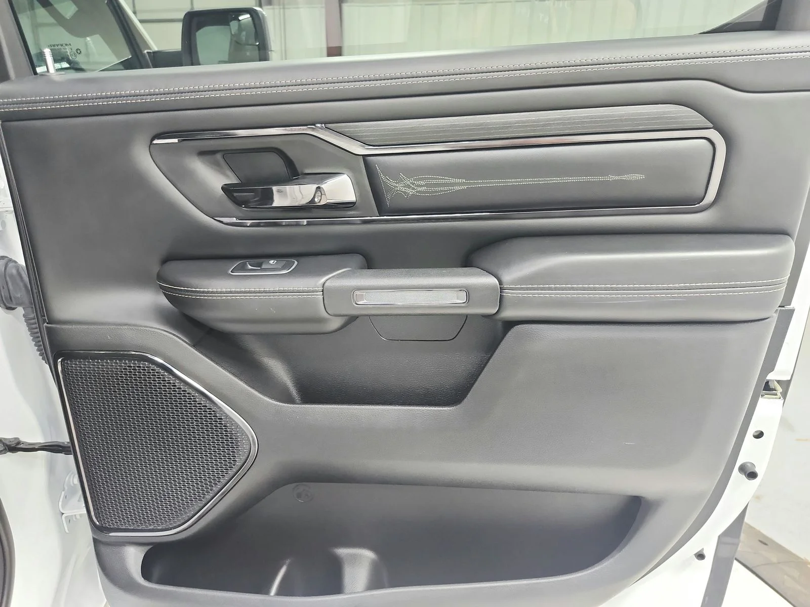 Used 2023 White Ram Limited image 48