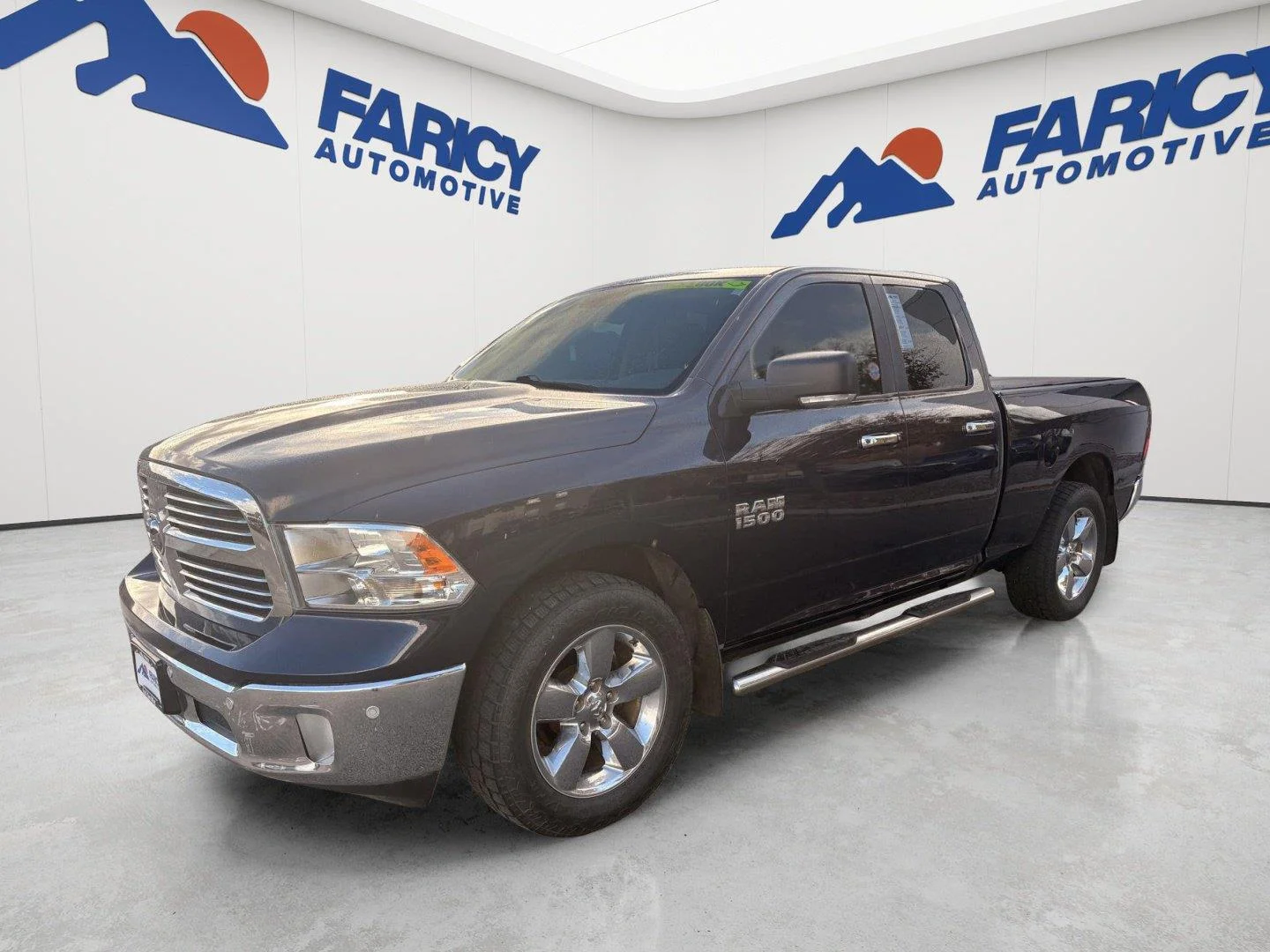 Used 2018 True Blue Pearlcoat Ram Big Horn image 1