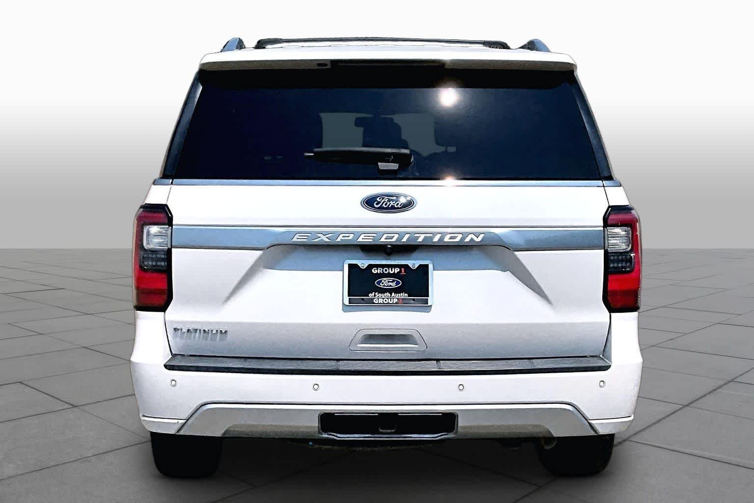 Pre-Owned 2018 Ford Expedition Platinum