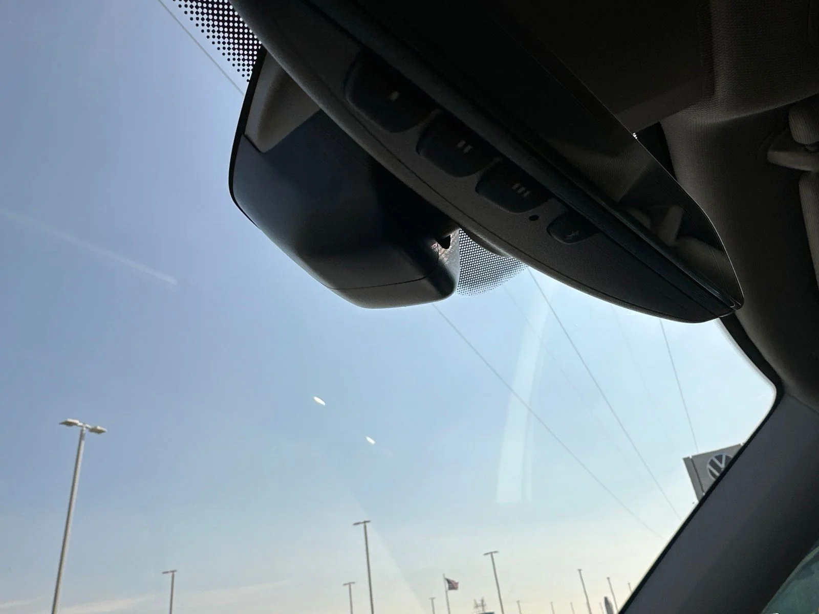 New 2026 White/off-white Volkswagen 2.0T Peak Edition image 70