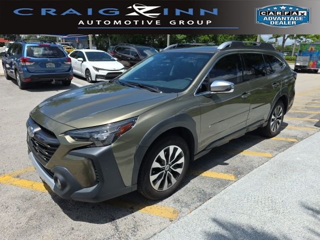 2023 Subaru Outback Touring's photo
