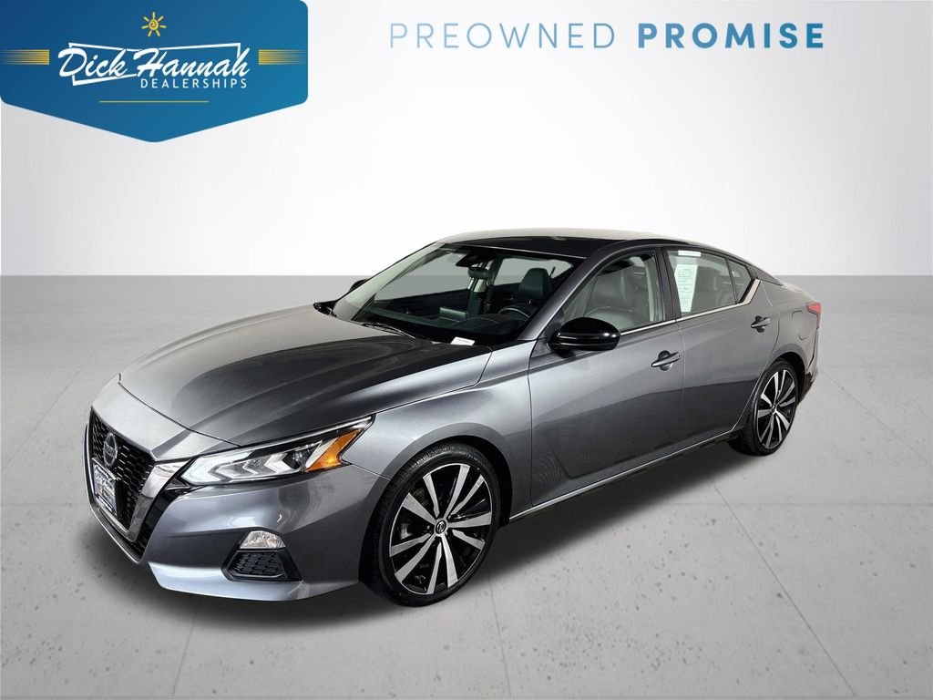 Used 2020 Gun Metallic Nissan 2.5 SR image 1