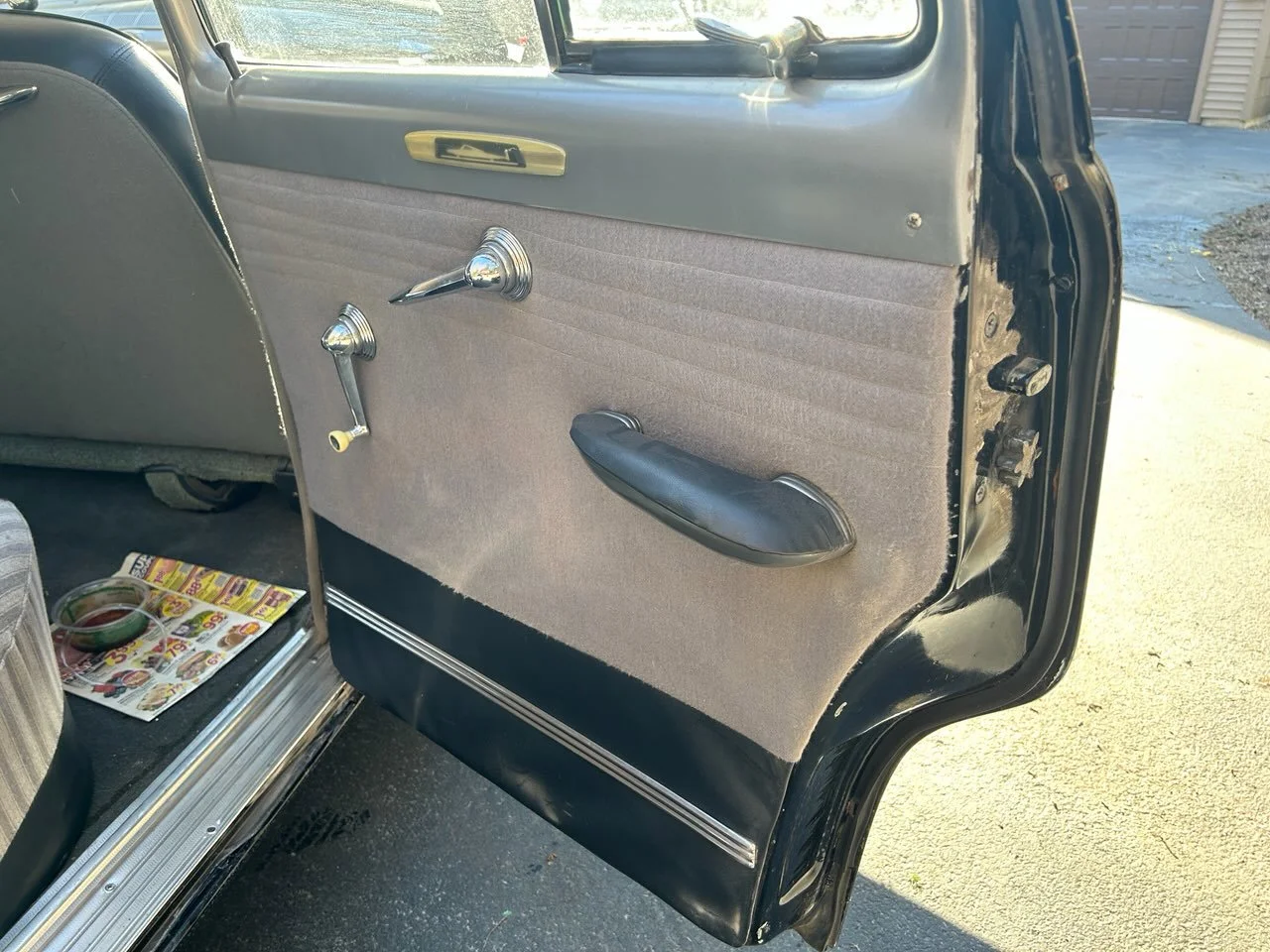 Used 1950  Ford 4Dr image 10