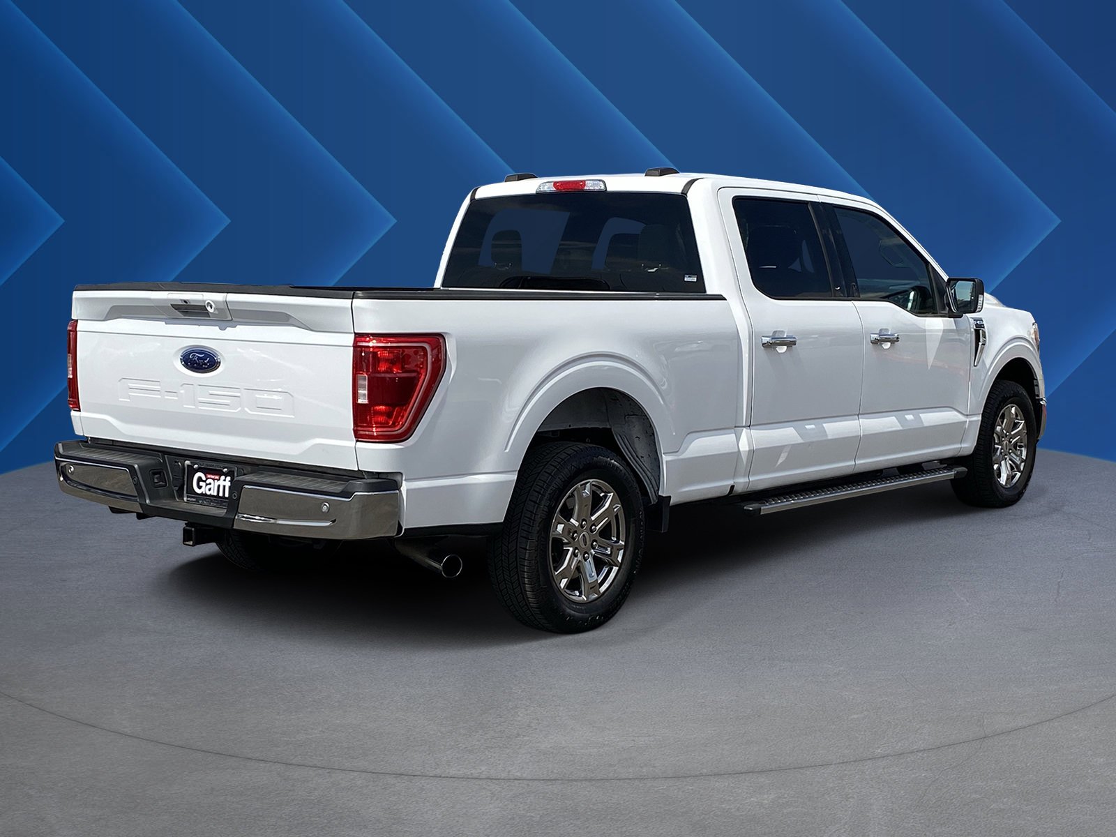 Used 2021 Oxford White Ford XLT image 3
