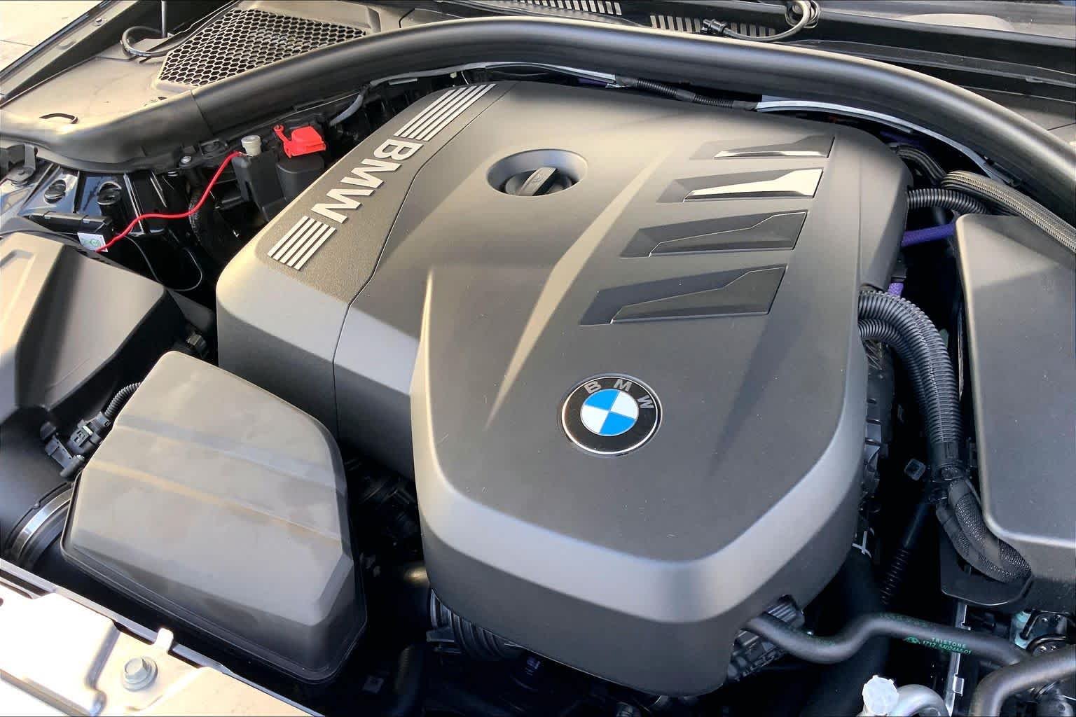 2026 BMW 3 Series 330i - Photo 17