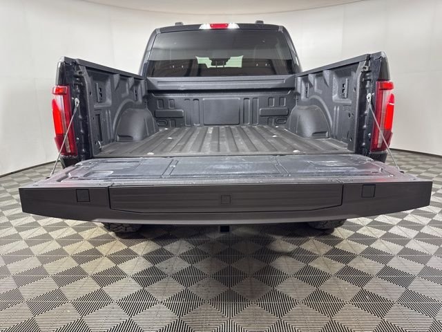 Used 2025 Black Ford Lariat image 21