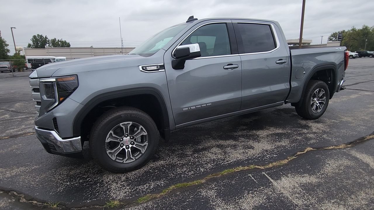 New 2026 Sterling Metallic GMC SLE image 4