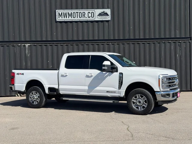 2023 Ford F-350SD Lariat