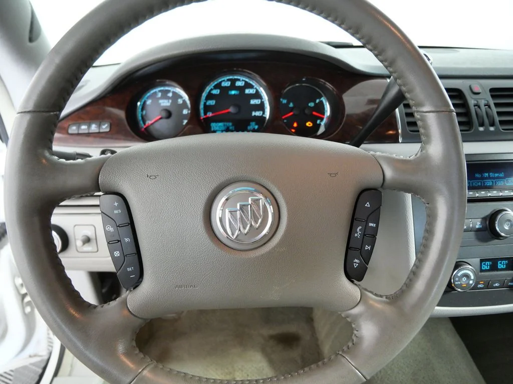 Used 2011 White Buick CXL image 20