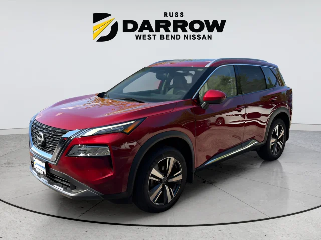 Used 2023 Red Nissan SL image 1
