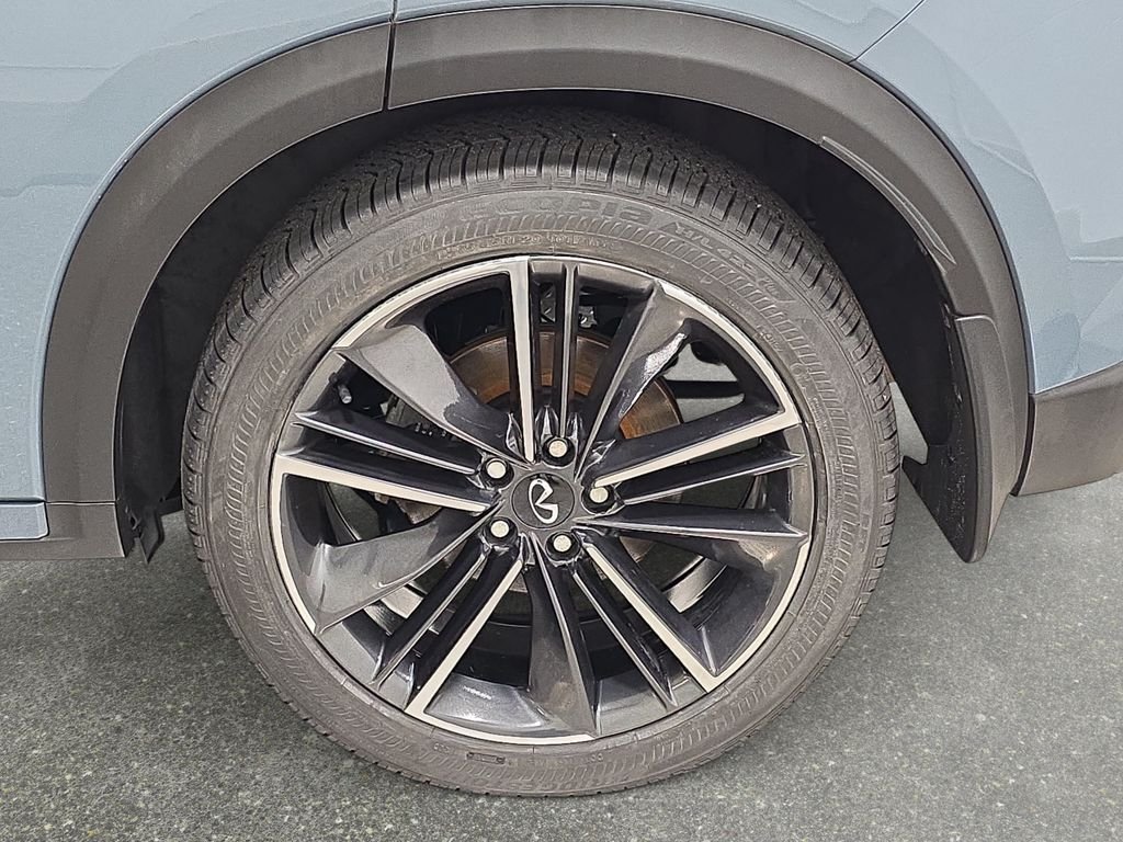 Certified Used 2022 Slate Gray INFINITI ESSENTIAL image 30