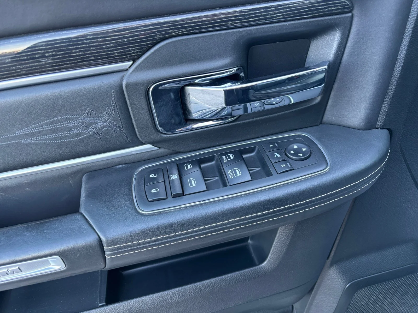 Certified Used 2018 Black Ram Limited image 11