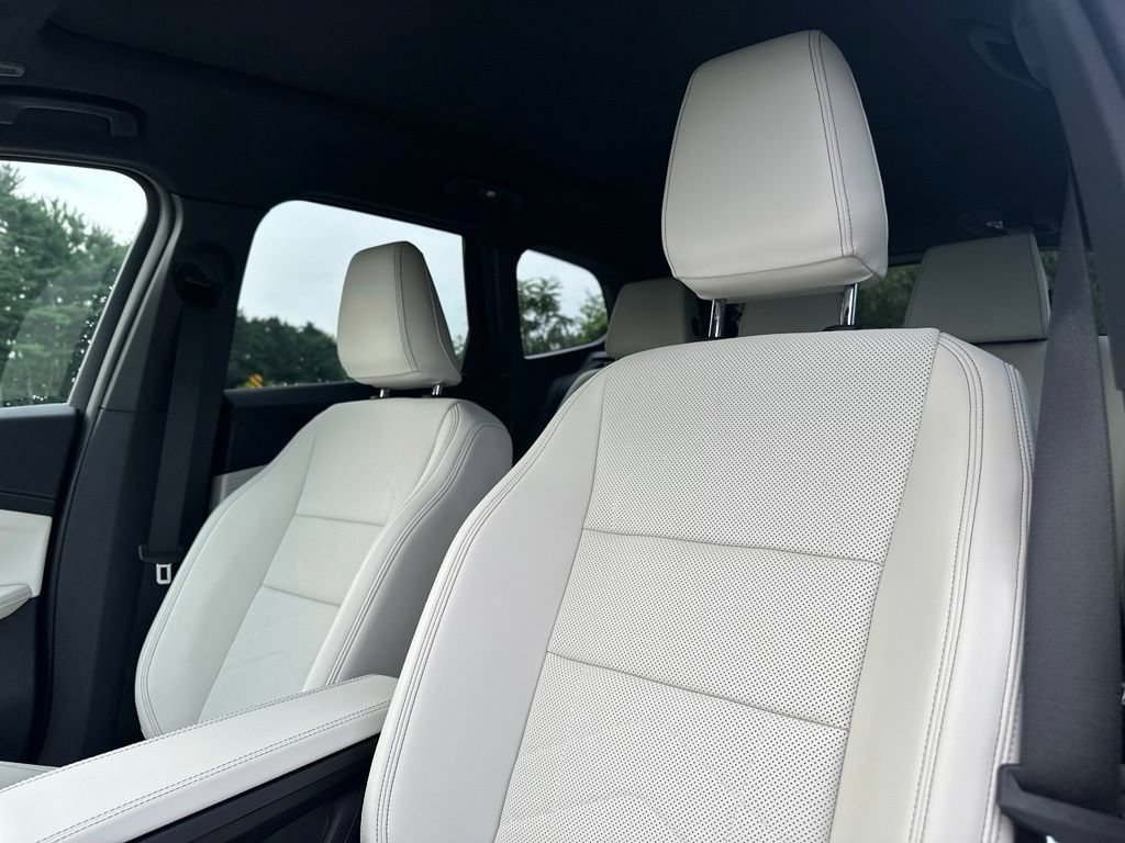 New 2027 Night Dusk Blue Metallic BMW  image 16