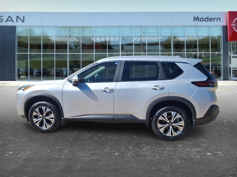 Used 2023 Brilliant Silver Metallic Nissan SV image 7