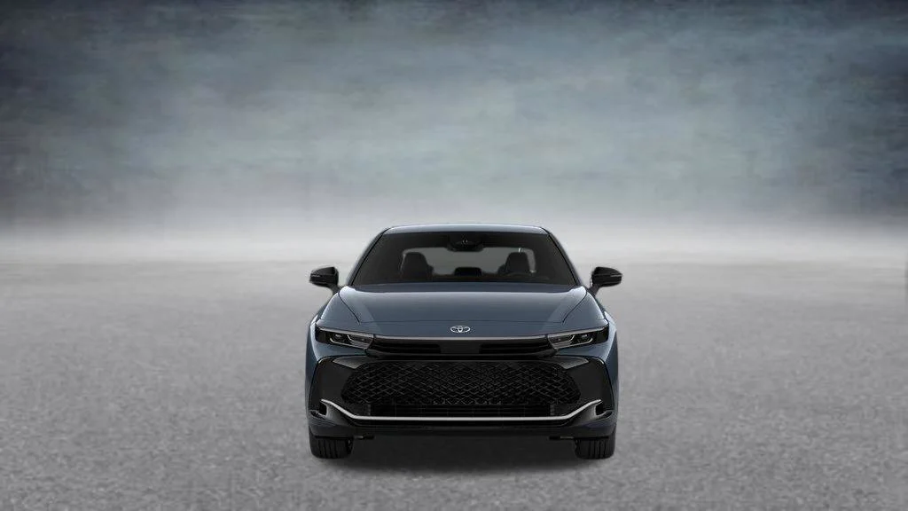 New 2027 White Toyota XLE image 23