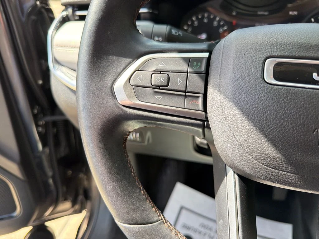 Certified Used 2022 Gray Jeep Limited image 18