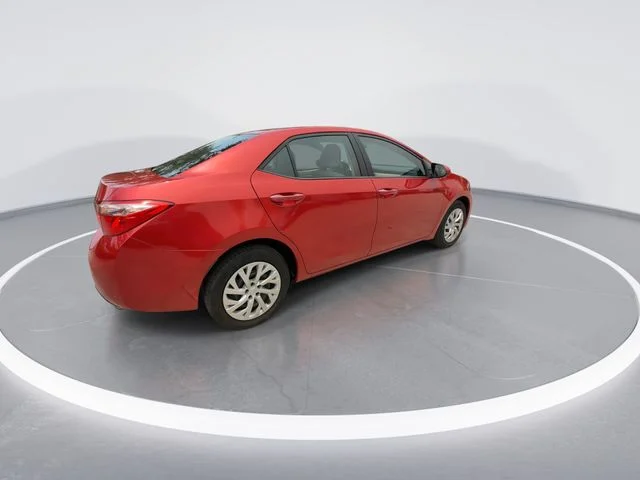 2019 Toyota Corolla LE - Photo 8