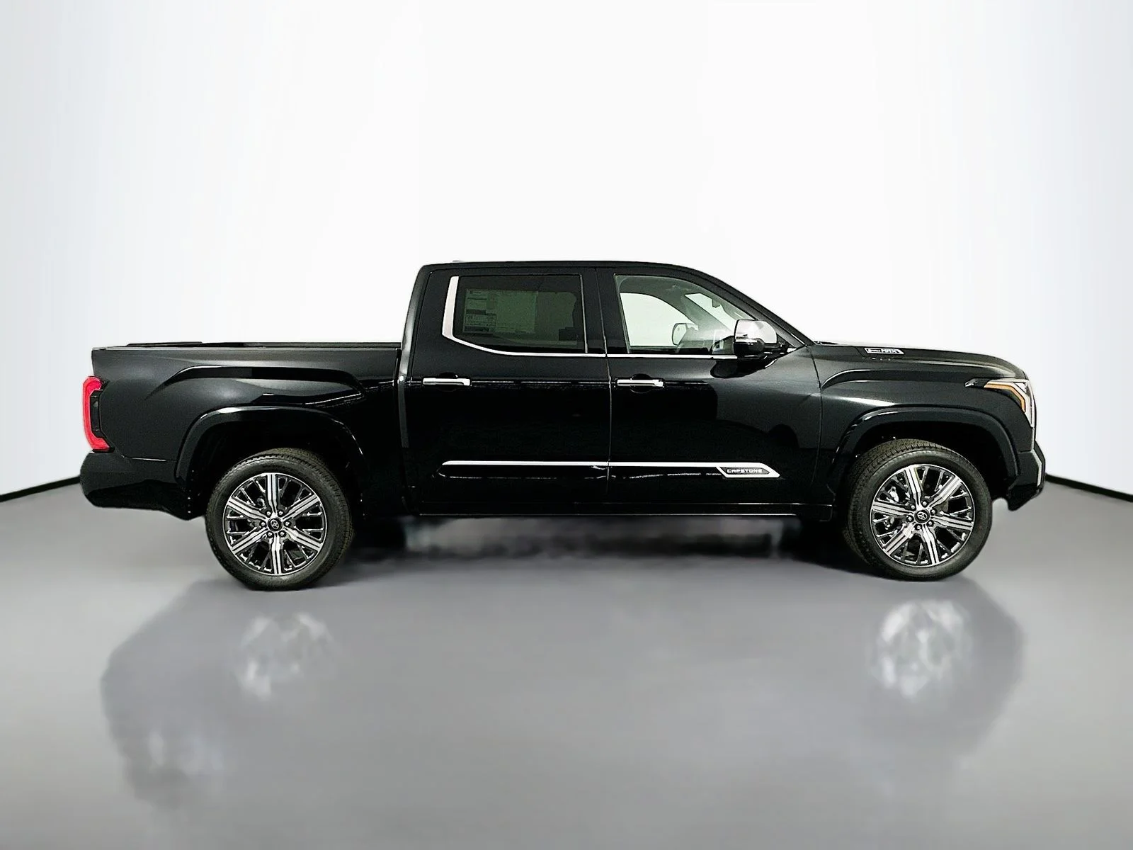 2026 Toyota Tundra Capstone - Photo 8