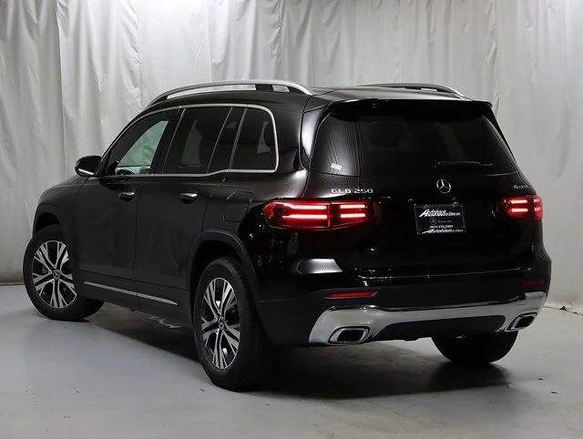 2025 Mercedes-Benz GLB Base - Photo 9