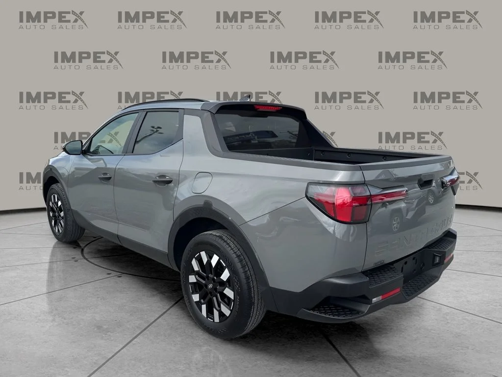 Used 2025 Gray Hyundai SEL image 3