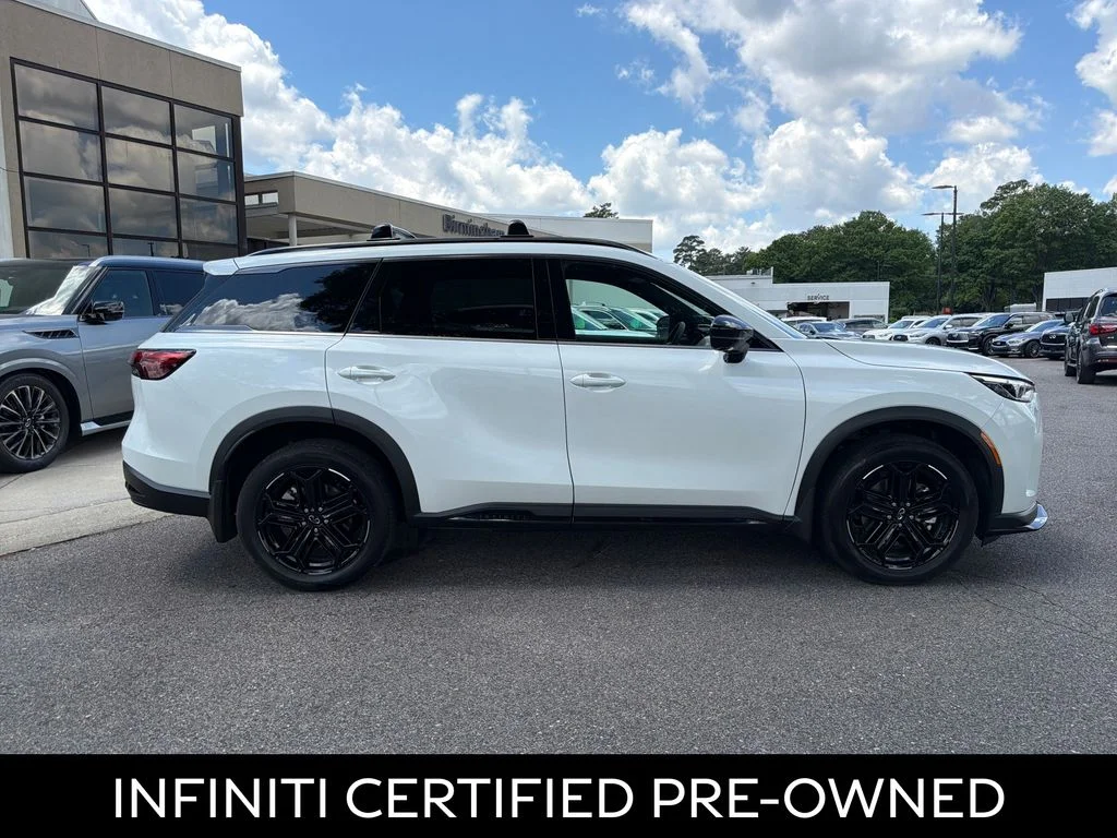 Certified Used 2026 Radiant White INFINITI SPORT image 14