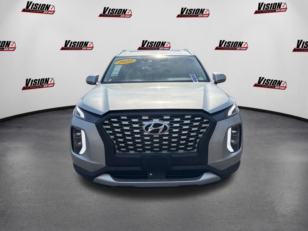 Used 2022 Silver Hyundai SEL image 8