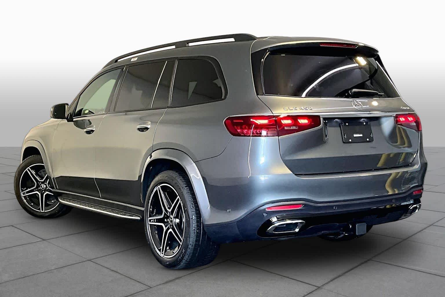 New 2026 Selenite Grey Metallic Mercedes-Benz GLS 450 image 3