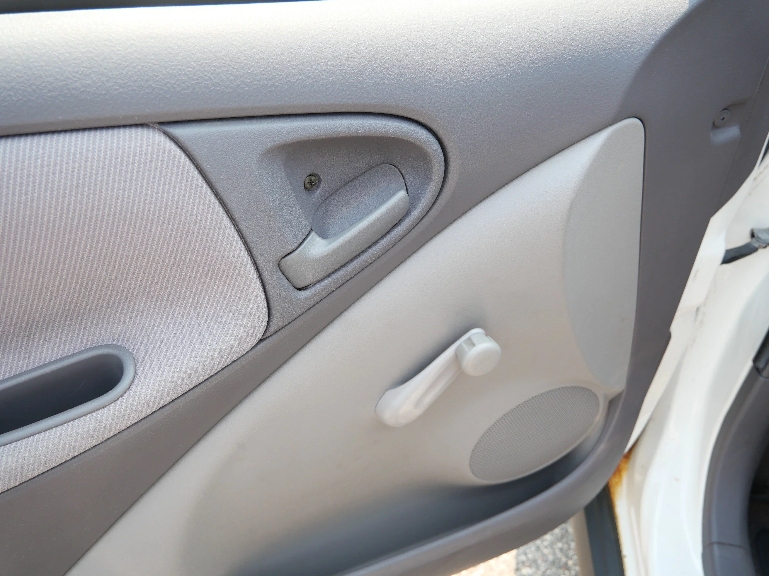Used 2002 Polar White Toyota  image 20