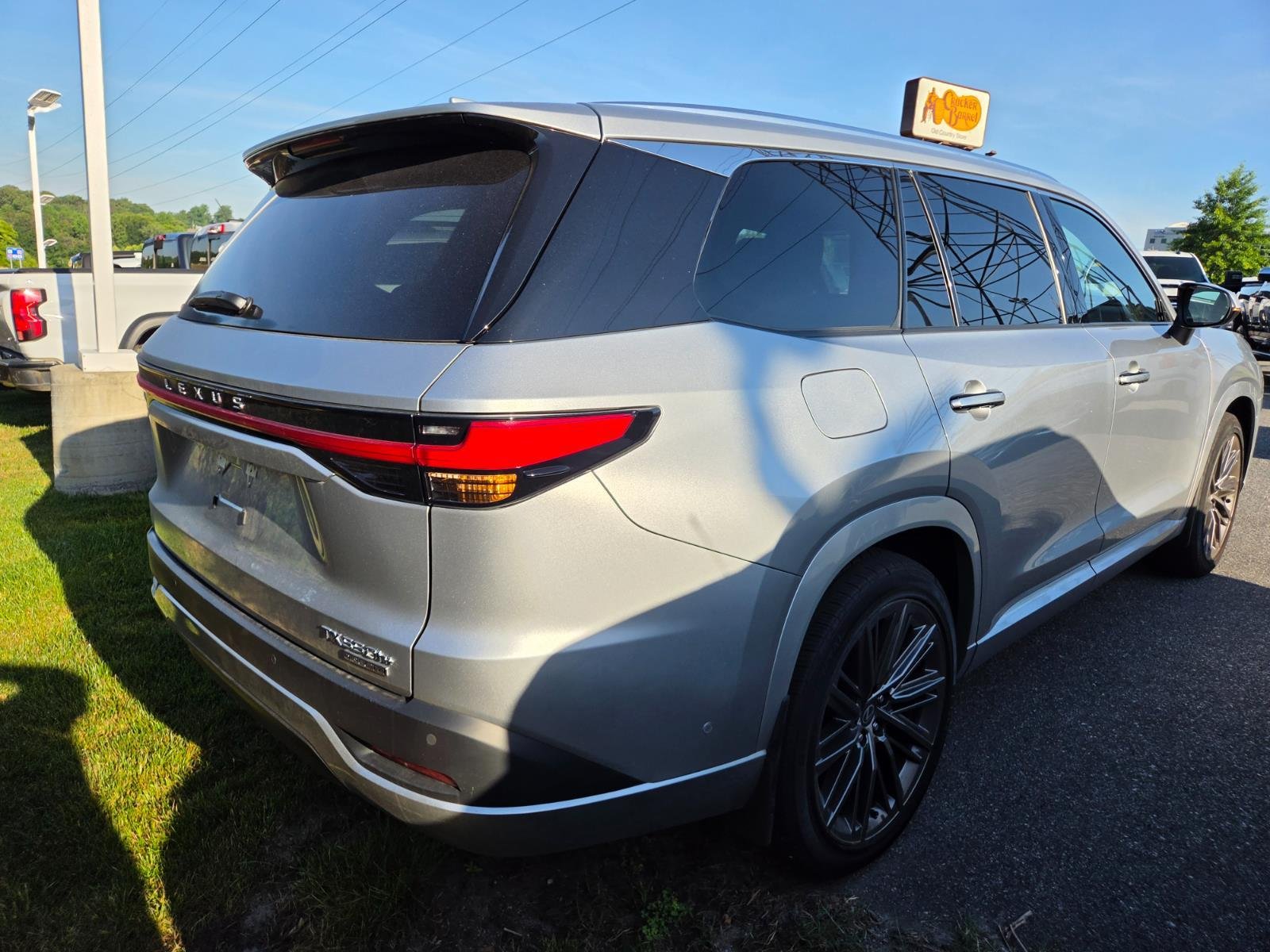 Used 2026 Silver Lexus TX 550h+ Luxury image 5