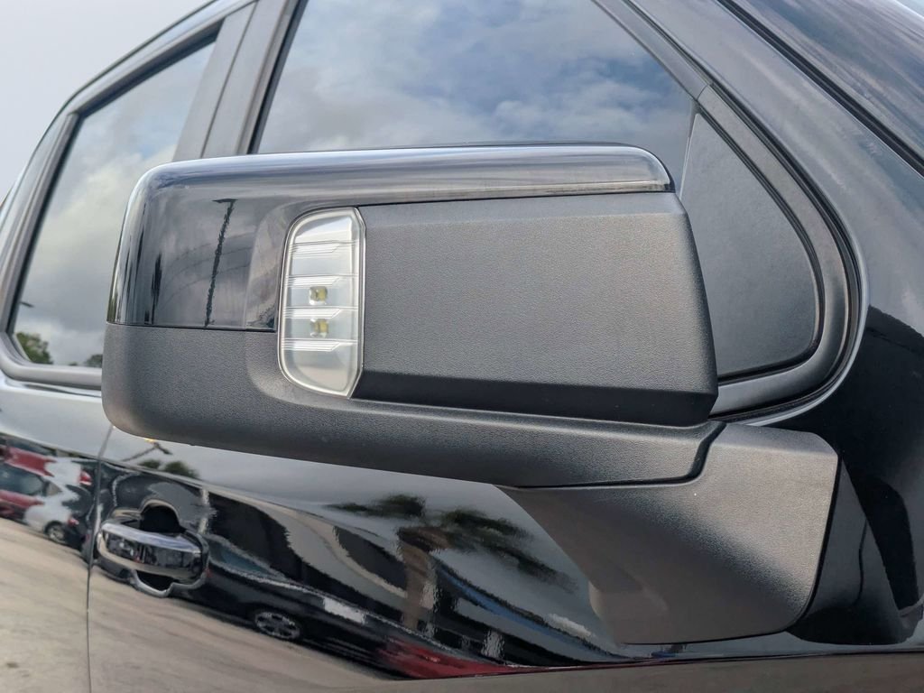 2022 Chevrolet Silverado 1500 Limited RST - Photo 10