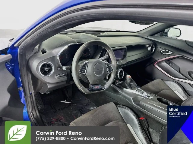 Used 2018 Hyper Blue Metallic Chevrolet SS image 12