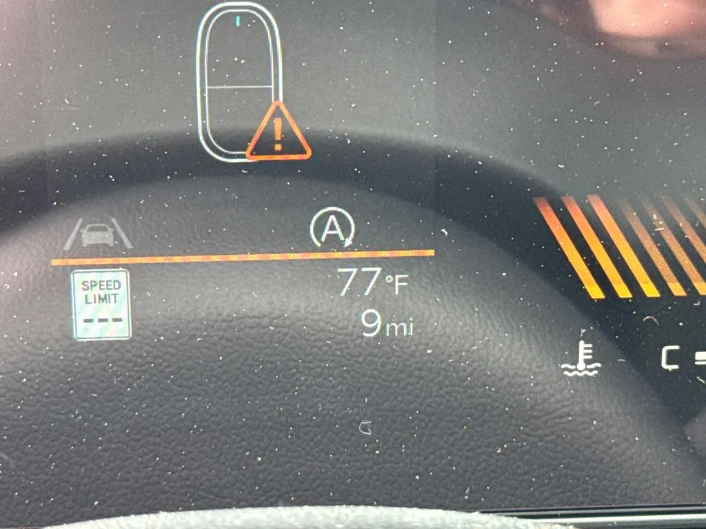 New 2025 Gray Kia S image 27