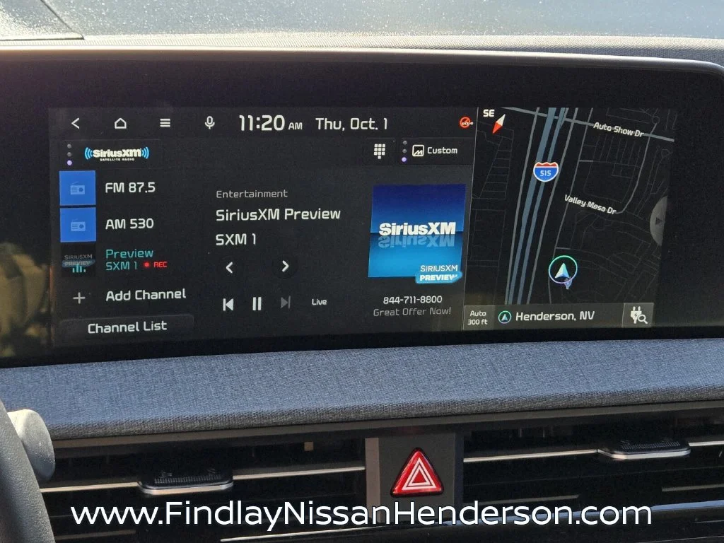 Used 2022 Blue Kia Wind image 25