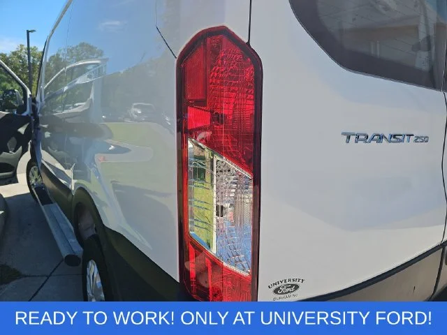Used 2025 White Ford Base image 29