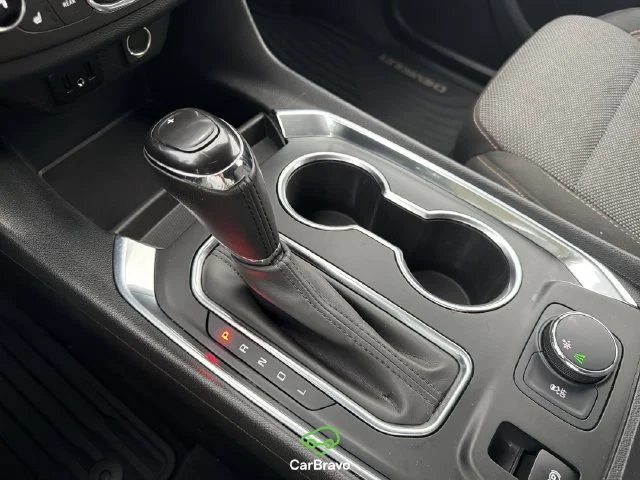 Used 2019 PEPPERDUST METALLIC Chevrolet LT Cloth image 28