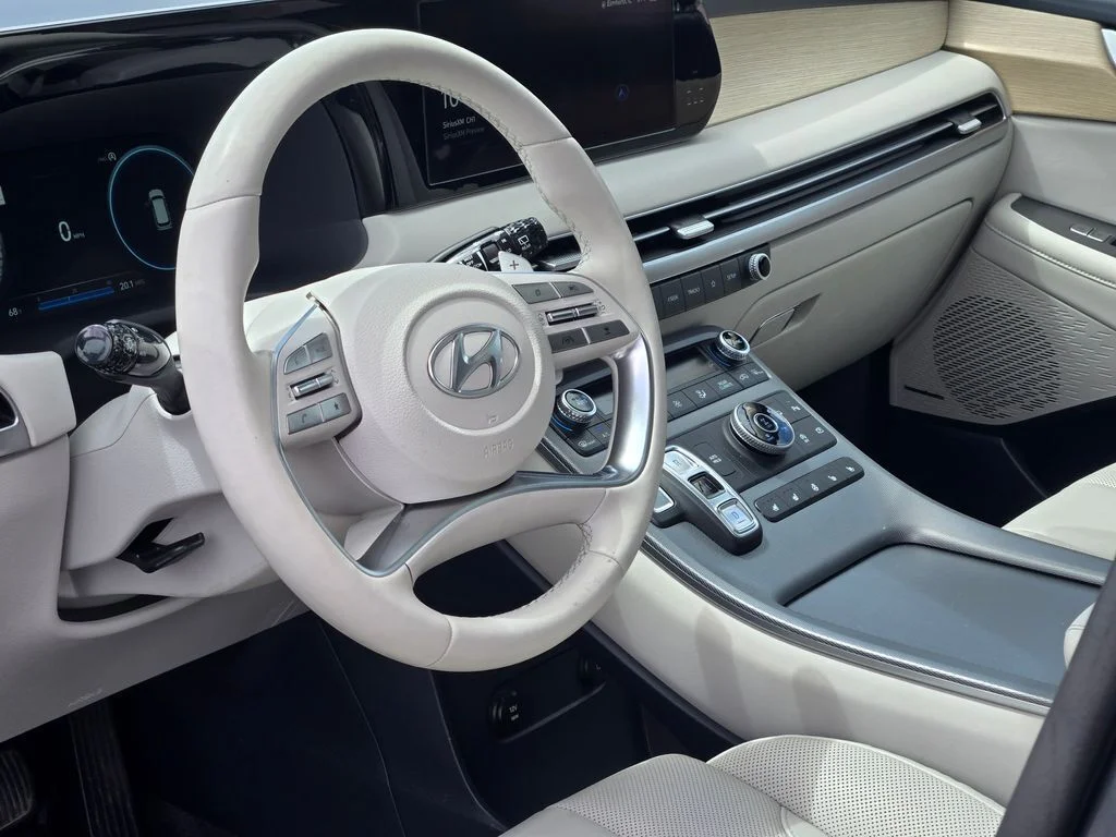 Used 2023 Gray Hyundai Limited image 27