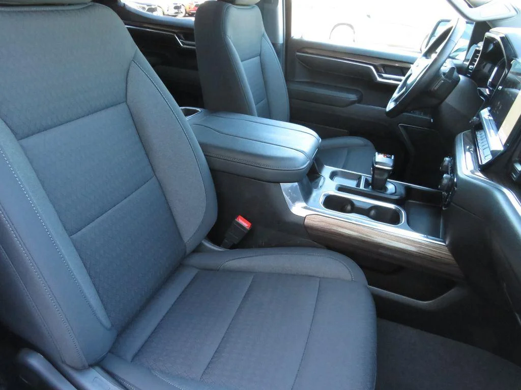 Used 2023 Summit White Chevrolet RST image 23