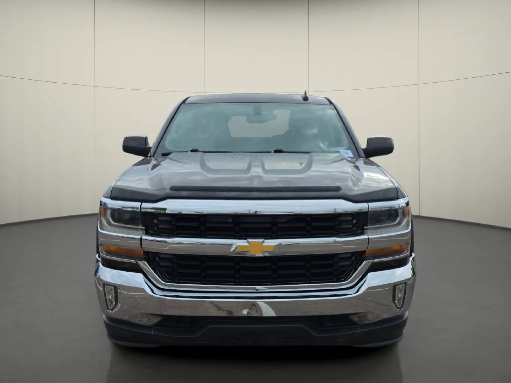 Used 2016 Brown Chevrolet LT image 2