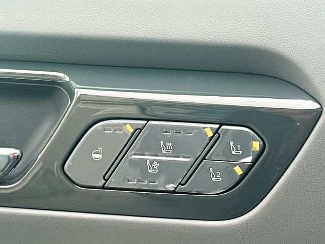 New 2026 Ocean Blue Kia Land AWD image 21